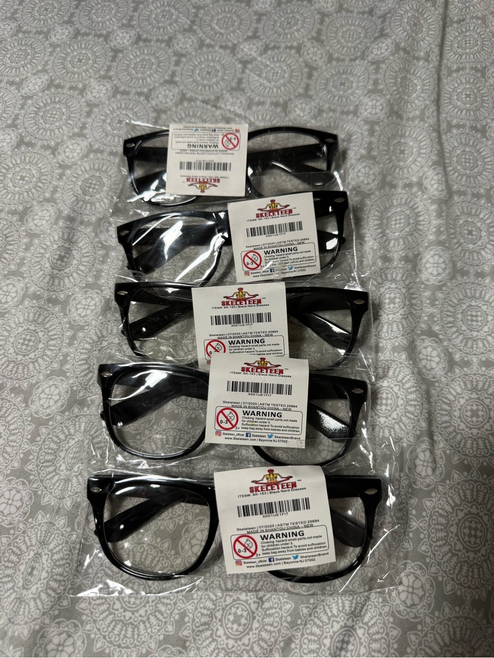 Black Fake Glasses with Clear Lenses